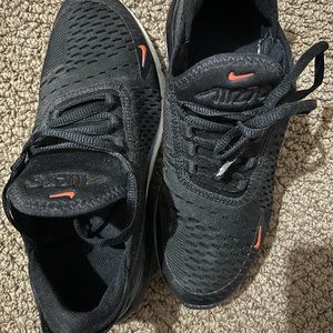 Nike Air Max 270